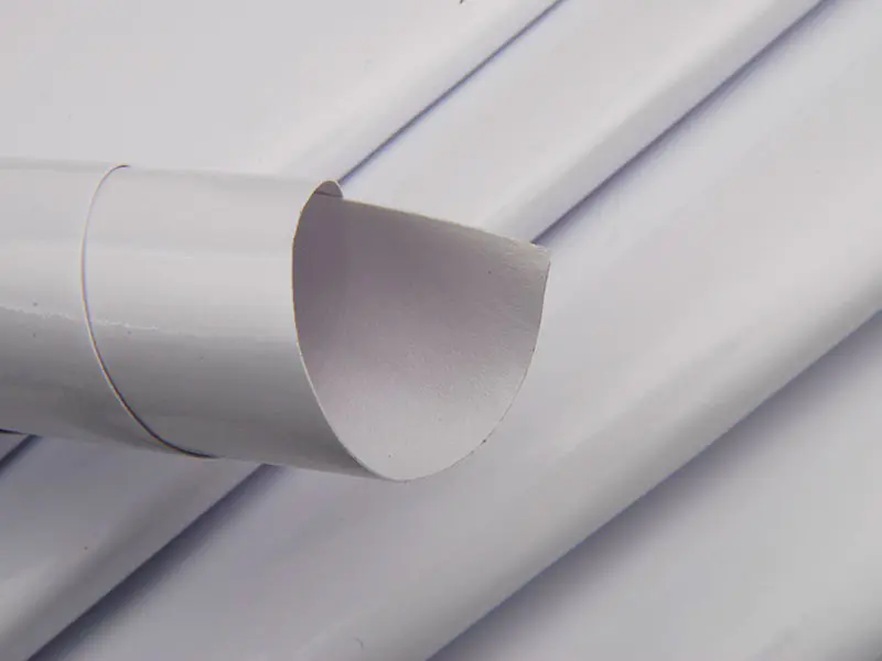 Rotoli di vinile autoadesivo per stampa digitale bianca da 140 g/m²